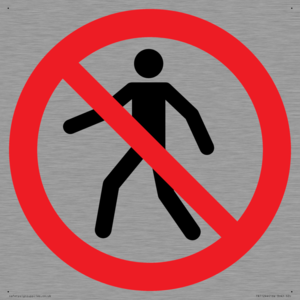 P004 Prohibition: No thoroughfare